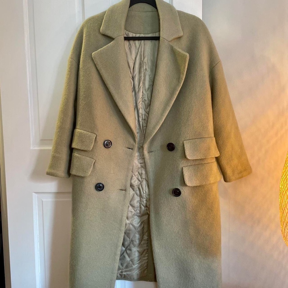 [SOLD] Wool & mohair peacoat/cocoon coat in pistachio green